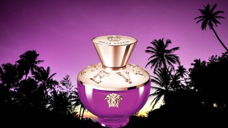 Versace Pour Femme Dylan Purple: A New Fragrance for Floral Fruity Lovers