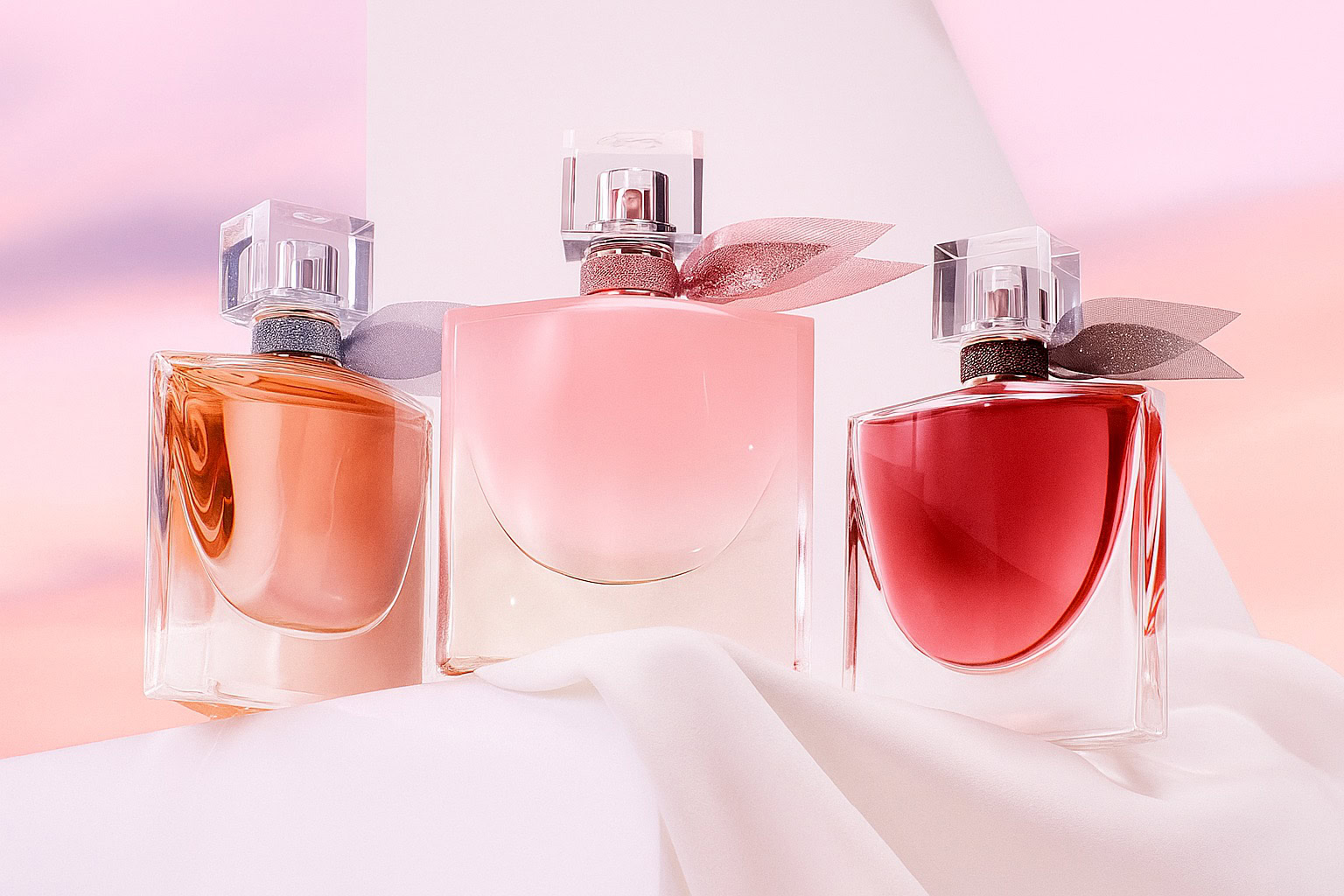 Lancôme La Vie Est Belle editions: Vanille Nude, Rose Extraordinaire, Iris Absolu, Elixir Lancôme La Vie Est Belle editions: Vanille Nude, Rose Extraordinaire, Iris Absolu, Elixir