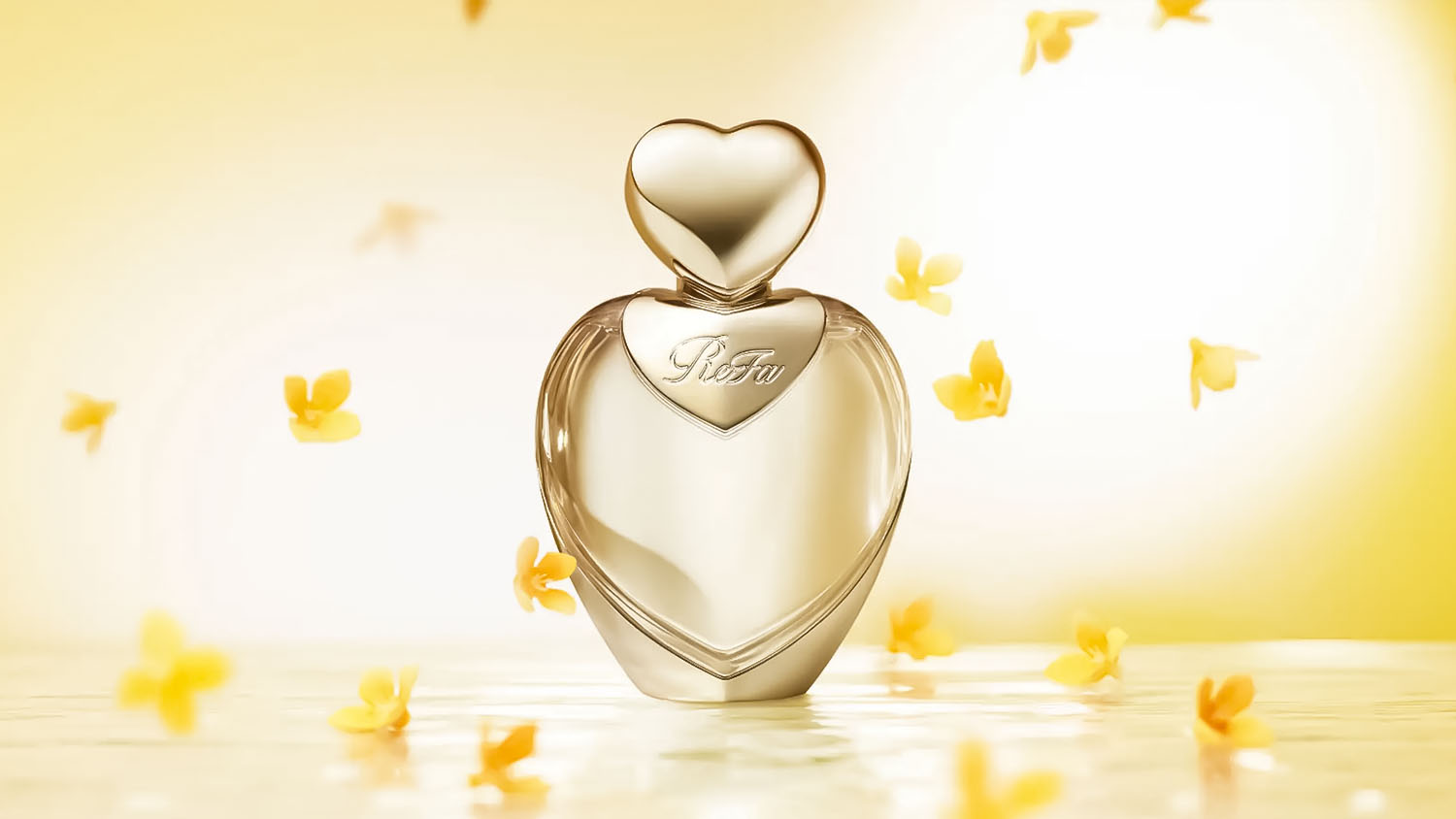 ReFa Heart Fragrance Champagne Gold 2025 – Warm and Joyful fragrance with pear and osmanthus, radiating soft luminosity and optimism