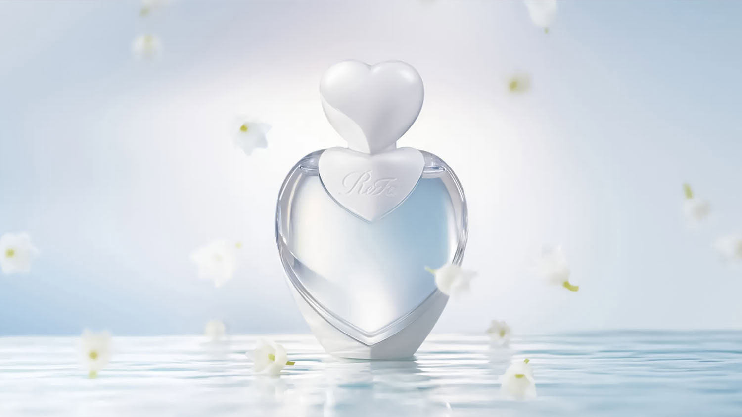 ReFa Heart Fragrance White 2025 – Gentle and Luminous scent blending white citrus and jasmine to evoke calm purity
